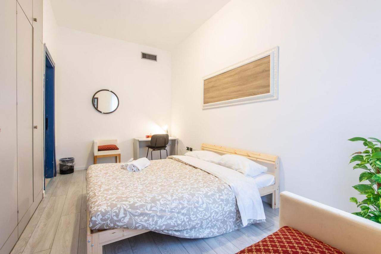 Central Guest House ミラノ エクステリア 写真