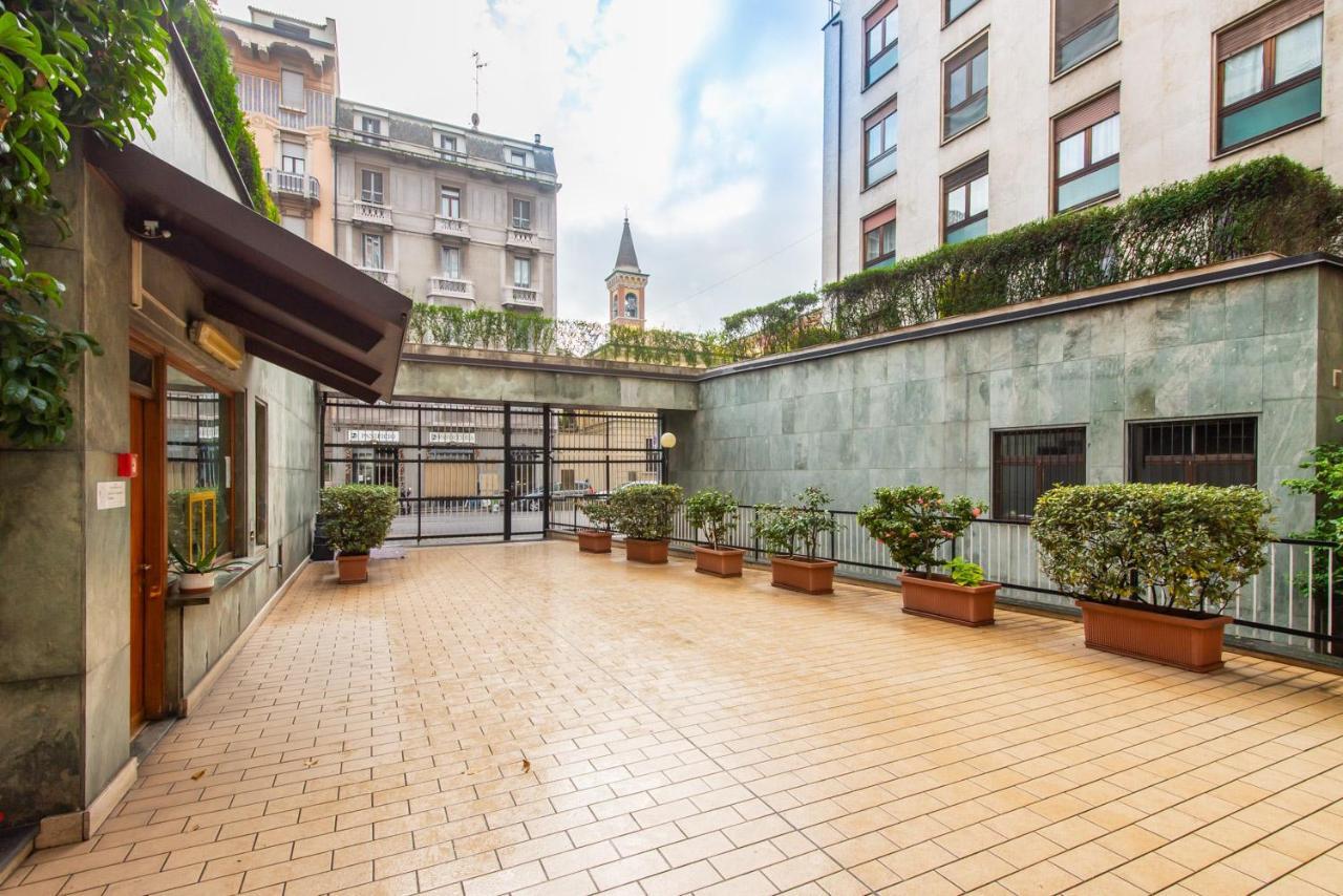 Central Guest House ミラノ エクステリア 写真
